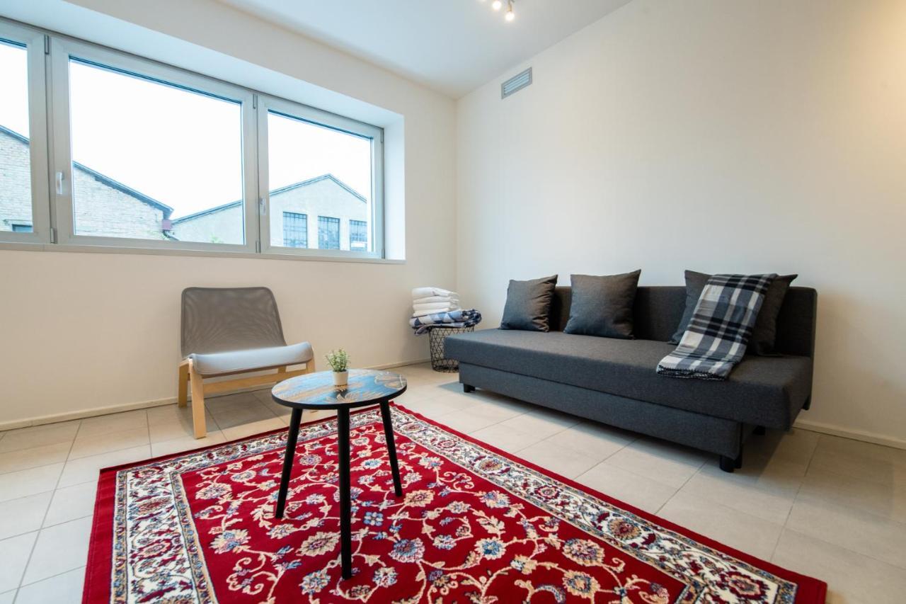 350 M Dalla Stazione L Parcheggio Free L Nova Loft Apartman Parma Kültér fotó